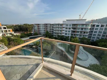 Угловая квартира с 2 спальнями и 1 ванной в Phyll Condo Пхукет