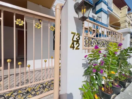 3-Bedroom 3-Bath Townhouse for Sale in Chale Kiri Village, Kathu