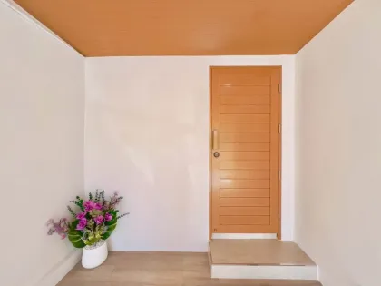 3-Bedroom 3-Bath Townhouse for Sale in Chale Kiri Village, Kathu