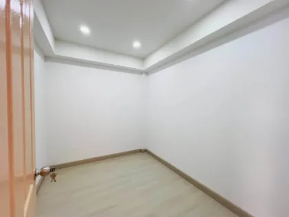 3-Bedroom 3-Bath Townhouse for Sale in Chale Kiri Village, Kathu