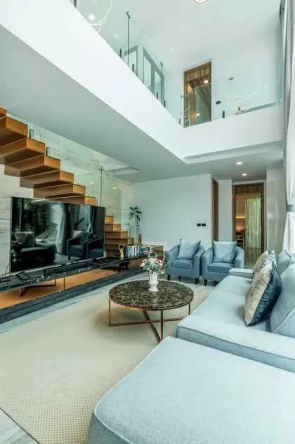 Luxusvilla mit 4 Schlafzimmern und privatem Pool in Rawai, Phuket