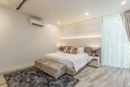 Luxusvilla mit 4 Schlafzimmern und privatem Pool in Rawai, Phuket