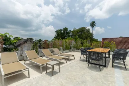 Luxusvilla mit 4 Schlafzimmern und privatem Pool in Rawai, Phuket