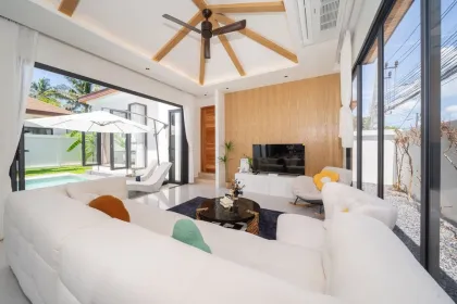 4-Bedroom, 4.5-Bath Villa for Sale in Rawai, Phuket