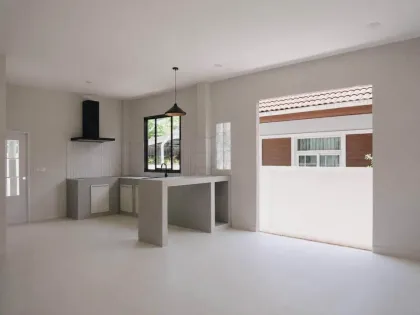 Maison individuelle moderne rénovée de 3 chambres à Thalang