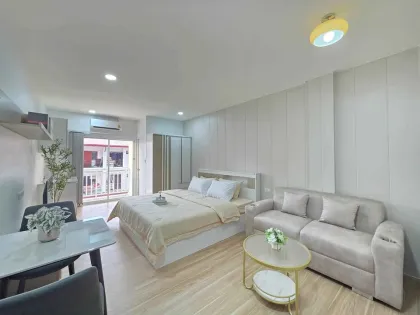 Neu renovierte 1-Zimmer-Wohnung nahe der Phuket Rajabhat Universität