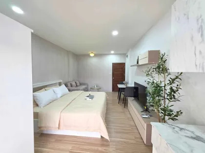 Neu renovierte 1-Zimmer-Wohnung nahe der Phuket Rajabhat Universität