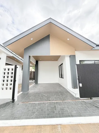 4 Schlafzimmer, 3 Badezimmer Villa im Dusit Buri Village, Kamala, Phuket