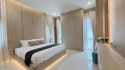 Villa Esquinera de 3 Habitaciones con Vista a la Montaña en Chaofah Garden Home 5