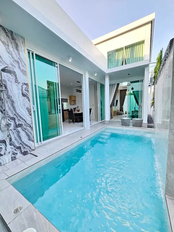 Modern 2-Bedroom Pool Villa for Sale in Rawai