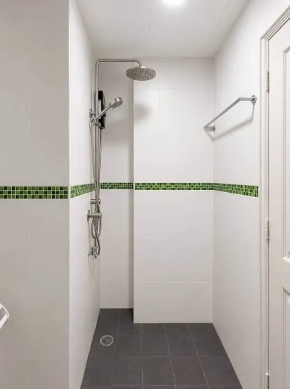 Condo rénové 1 chambre 1 salle de bain près de l'aéroport de Phuket