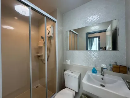 The Base Downtown Phuket 全新装修2卧2卫公寓出售