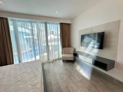 คอนโด 1 ห้องนอนขายที่ Waterside Suites ป่าตอง ภูเก็ต