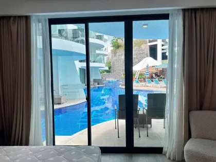 คอนโด 1 ห้องนอนขายที่ Waterside Suites ป่าตอง ภูเก็ต