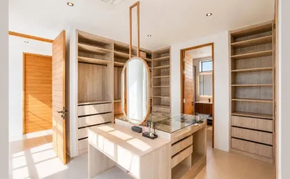 Excepcional villa de 5 habitaciones en Laguna Homes, Bang Tao
