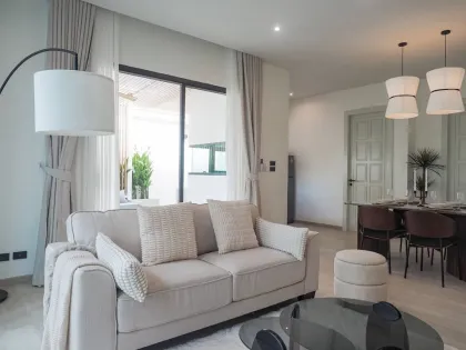 Charming Tropical Villa in Peaceful Chalong