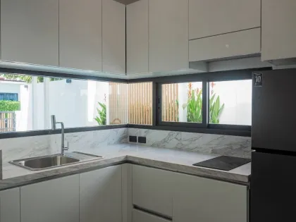 Charming Tropical Villa in Peaceful Chalong