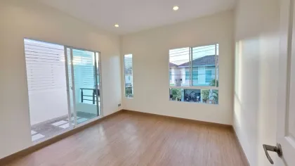 3 Schlafzimmer, 2 Badezimmer Villa zum Verkauf in Kathu, Phuket