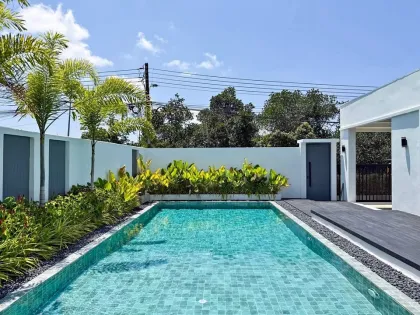 Impresionante villa de 3 dormitorios con piscina cerca de British International School Phuket