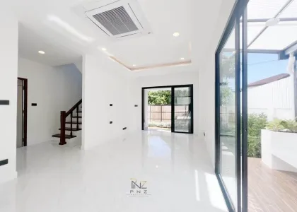 4-Bed 3-Bath Modern Villa in Top Chalong Location