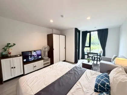 คอนโด 1 ห้องนอนที่ The Base Central Phuket ใกล้ Central Floresta