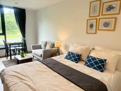 คอนโด 1 ห้องนอนที่ The Base Central Phuket ใกล้ Central Floresta