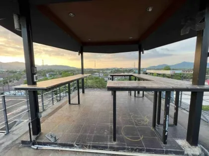 3.5-Story Detached Villa with Rooftop Terrace in Koh Kaew, Phuket