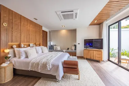 Villa Moderne avec Piscine Privée et 3 Chambres à Rawai