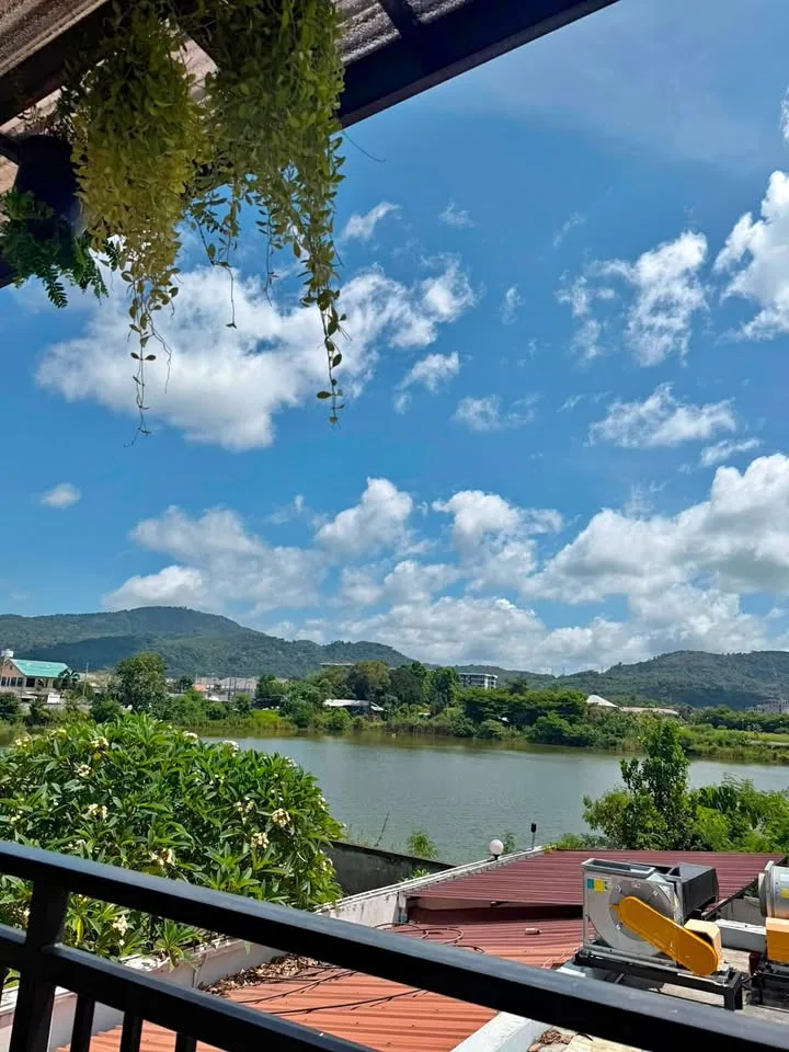 โอกาสลงทุน: คาเฟ่ชื่อดังและวิลล่าหรูในภูเก็ต