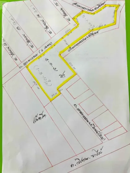 Terrain à Vendre 5 Rai dans le Quartier Privilégié Rawai-Saiyuan