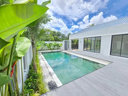 3-Bedroom 3-Bathroom Pool Villa Near British International School Phuket