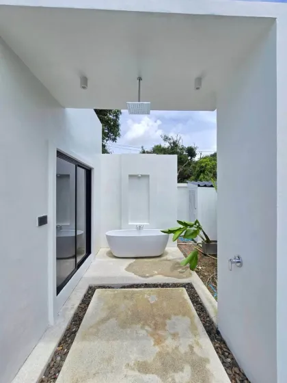 3-Bedroom 3-Bathroom Pool Villa Near British International School Phuket