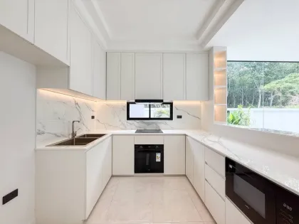 4-Bedroom Private Pool Villa Near Phuket Town