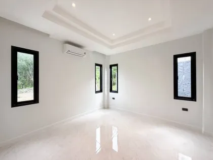 4-Bedroom Private Pool Villa Near Phuket Town