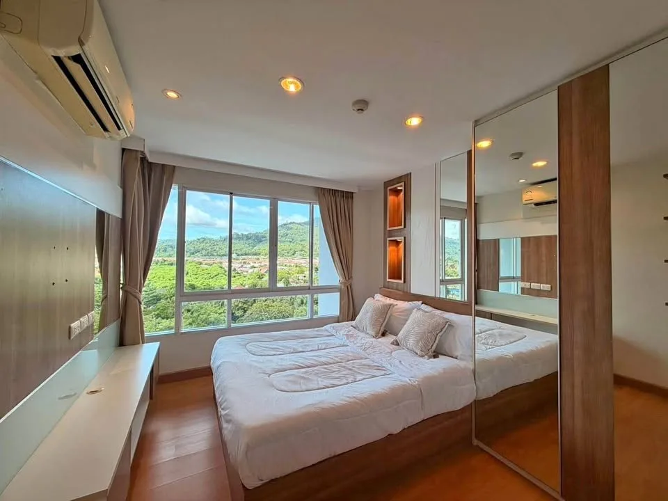 Appartement moderne 1 chambre au Plus Condo Phuket 2