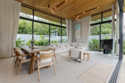 Villa de lujo de 4 dormitorios con piscina privada en Kamala