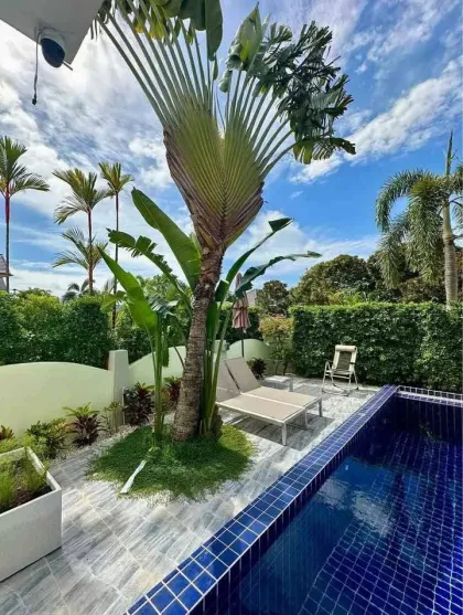 Villa Moderna de 4 Habitaciones con Piscina Privada en Rawai