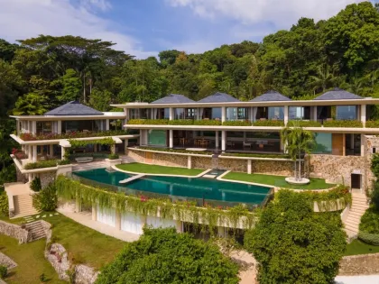 Villa Cascade : Propriété ultra-luxueuse en bord de mer à Kamala, Phuket