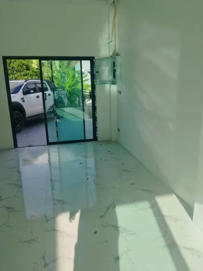 Villa neuve 3 chambres avec piscine à vendre à Sakhu, Phuket