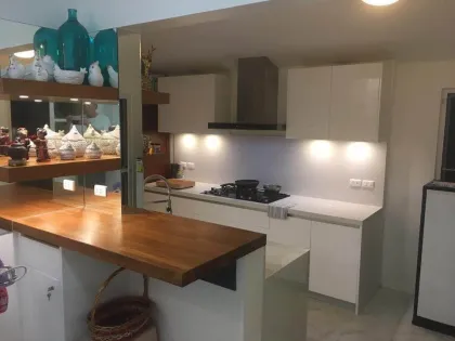 Villa de 4 dormitorios y 3 baños cerca de BCIS en Chalong