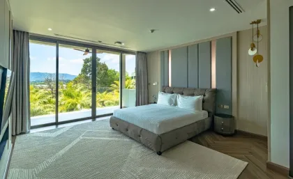 Villa Lion：拉扬海滩豪华六卧私人泳池别墅