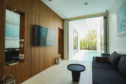 Villa Moderna de 3 Habitaciones con Piscina en The Trinity Village, Thalang