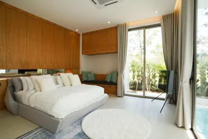 Villa Moderna de 3 Habitaciones con Piscina en The Trinity Village, Thalang