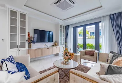 Brand New Luxury Pool Villa at Supalai Lake View, Koh Kaew
