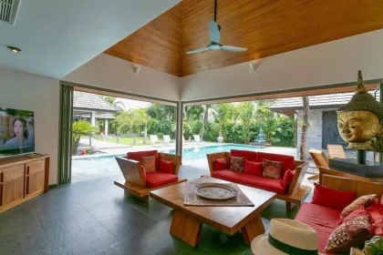 Роскошная вилла с 4 спальнями в Layan Hills Estate, Пхукет
