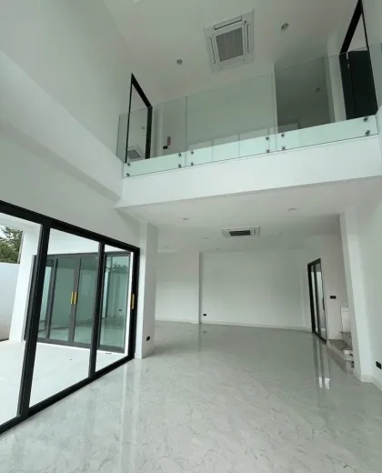 Luxury 3-Bedroom Pool Villa in Eden Estate, Thalang