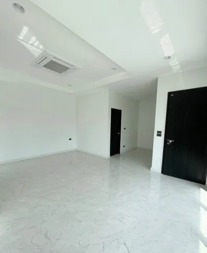 Luxury 3-Bedroom Pool Villa in Eden Estate, Thalang