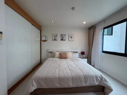 Appartement 1 chambre 1 salle de bain au Ratchaporn Condo, Kamala
