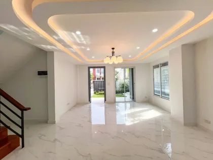 Stunning Fully Renovated Villa in Chaofa Garden Home Premier, Koh Kaew