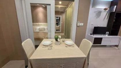 Condominio Renovado de 1 Dormitorio en The Scene, Kathu